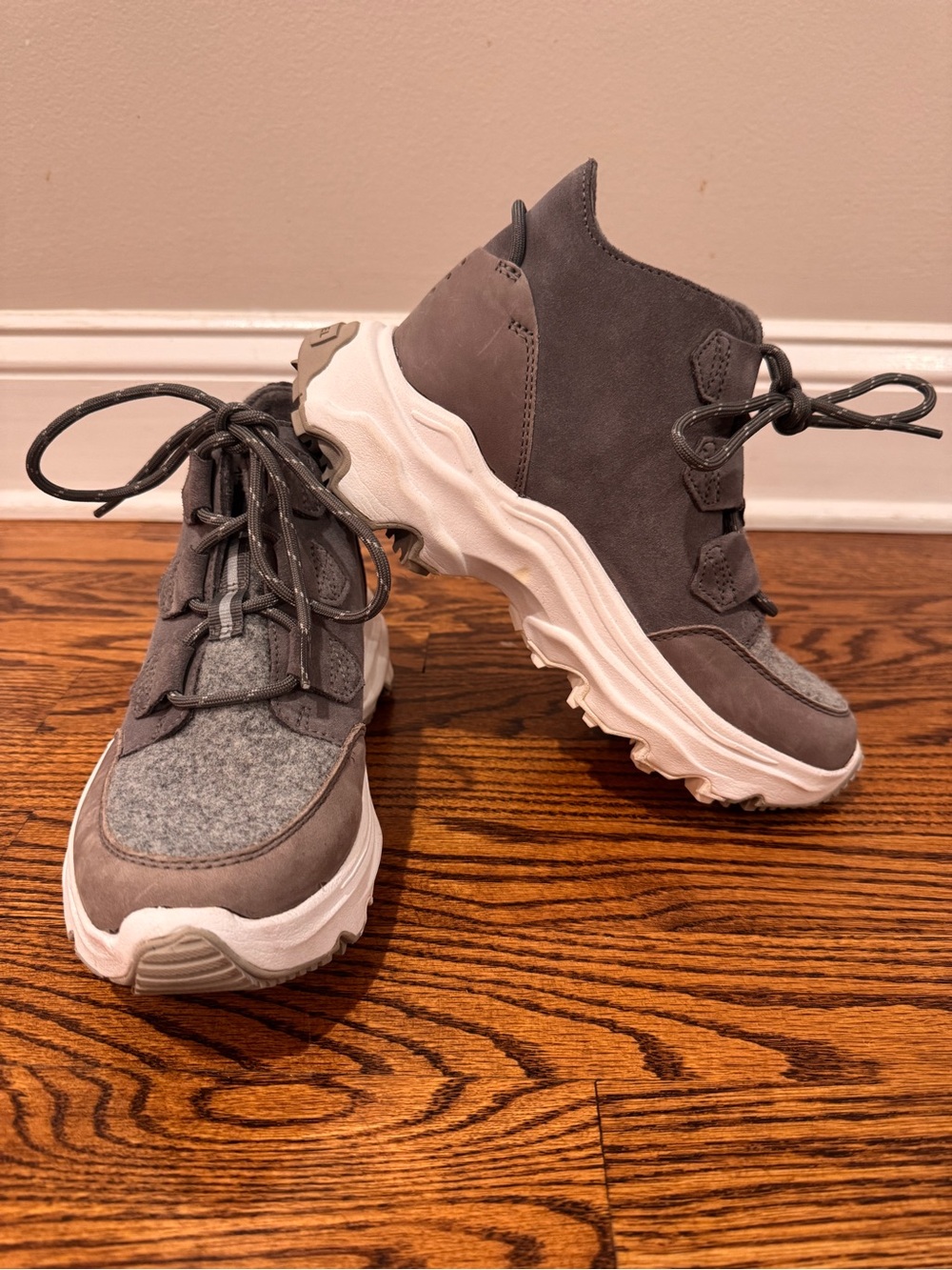 SOREL Kinetic Breakthru Caribou Waterproof Chunky Grey Wool-Accent Boots - Picture 1 of 4